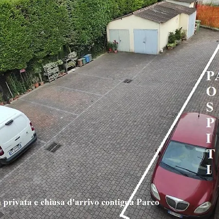 Trilo Fronte Parco Con Parking E Uso Bici Gratis Check Out H18 דירה